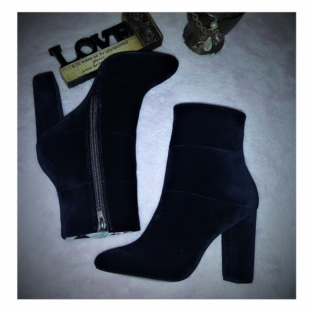 BCBGeneration Coral Velvet Almond Toe Booties 6M